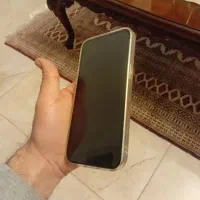 گوشی ۱۵ پروکس