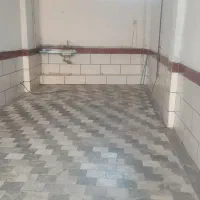 مغازه ۴۰ متری برچهارراه