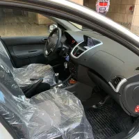 ۲۰۷ اتوماتیک سقف شیشه ای آذر ۱۴۰۴|خودرو سواری و وانت|ایلام, |دیوار