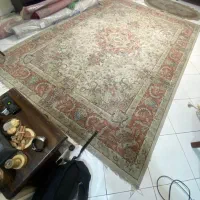 فرش ۹ متری نگین مشهد نیاز به شستو شو