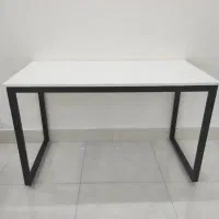 میز کامپیوتر گیمینگ