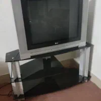 تلوزیون 29اینچ اصل کره ال جی همراه با میز|تلویزیون و پروژکتور|زنجان, |دیوار