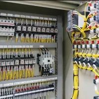 برقکار/رفع اتصالی/تعمیرات آیفون صوتی،تصویری/برق|خدمات پیشه و مهارت|اصفهان, احمدآباد|دیوار