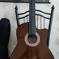 گیتار نو خوش صدا