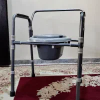 توالت فرنگی تاشو مبله کاسه دار در حد نو