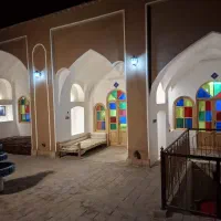 اقامتگاه-بومگردی-در-نجف-آباد