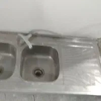 سینک ظرفشویی کارکرده با شیر اهرمی