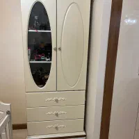 تخت و کمد کودک به همراه تشک مشابه نو