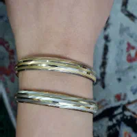 طلای کارکرده در حد نو  فقط ۲ درصد بالای تابلو|جواهرات|تهران, خزانه|دیوار