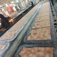 شابلون زن و کارگرساده