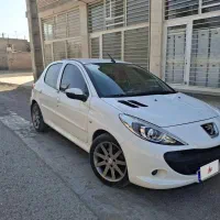 پژو ۲۰۷ سقف فلز مدل ۱۴۰۲