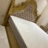 تخت دونفره چوب اصل رنگ طلایی|تخت و سرویس خواب|تهران, امیریه|دیوار