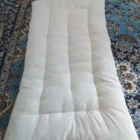 لحاف دوزی خانم کاظمی|رختخواب، بالش، پتو|اردبیل, |دیوار