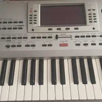 korg Pa80