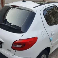 پژو۲۰۷ سقف شیشه ۸۵ گانه