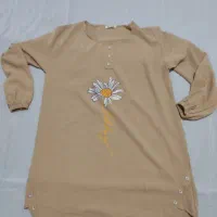 مقداری لباس|لباس|رودهن, |دیوار