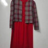 تعدادی لباس مجلسی و کت سارافون