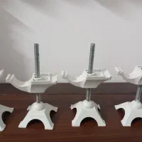 پایه  نگهدارنده رادیاتور