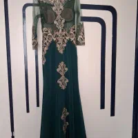 پیراهن مجلسی|لباس|ساری, |دیوار