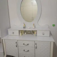 میز آرایش و کمد ویترینی|میز و صندلی غذاخوری|شاهدشهر, |دیوار