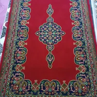 فرش۴ متری زمینه لاکی دستباف