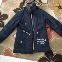 کاپشن پسرانه در حد نو مناسب ۱۰ تا ۱۳ سال