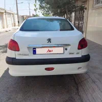 خودرو 206 تمیز
