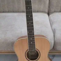 گیتار آکوستیک