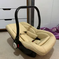 کریر بی بی لند