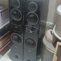 سینما خانگی مارک ویکِر