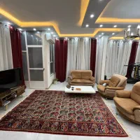 هم خونه خانم