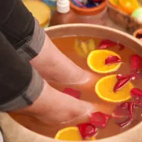 آموزش وخدمات تخصصی پدیکور واسپا درجشنواره پاییزه|خدمات آموزشی|زنجان, |دیوار