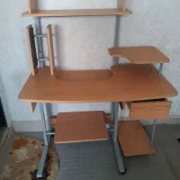 میز کامپیوتر