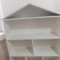 کتابخانه وکمد