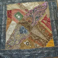 رومیزی دست دوز هندی شیک و زیبا