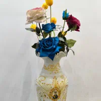 گل و گلدان