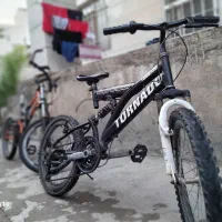 دوتا دوچرخه ۲۰