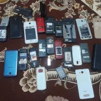 گوشی‌های نیاز ب تعمیر یه پاور ۲۰هزار