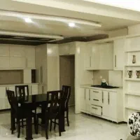 نصاب درب تعمیرات کابینت ساخت کابینت وکمد دیواری|خدمات پیشه و مهارت|سهند, |دیوار