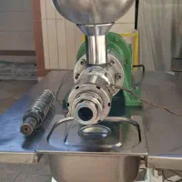 *دستگاه روغنگیری*