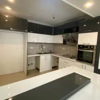 آپارتمان ۱۳۰ متری ۳ خوابه