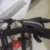 دوچرخه کوهستانی در حد اکبند