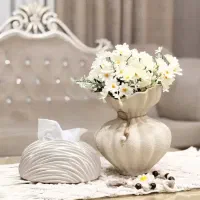 گلدان و جادستمالی