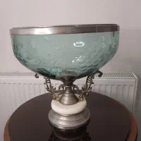 کلکسیونی و قدیمی|کلکسیون اشیاء عتیقه|اندیشه, اندیشه فاز ۱|دیوار