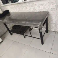 تخت و اینه