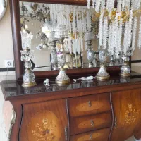 کنسول و ایینه چوبی