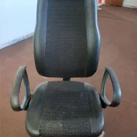 صندلی اداری چرخ دار