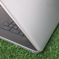 HP PAVILON 17 GEN 8