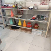 میز آهنی، شیشه ای بسیار شیک