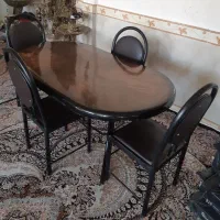 میز غذاخوری ۴ نفره در حد نو